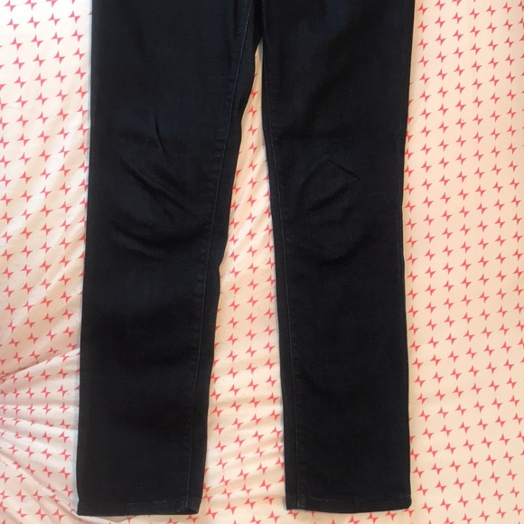 DKNY Dark Wash Jeans - Picture 3 of 9